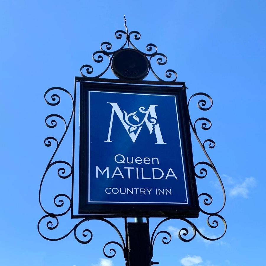 The Queen Matilda Country Rooms Avening Bagian luar foto